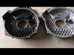 8973649015개 엔진 후면을 수용하는 이수주 4HK1 알루미늄 회전 속도 조절 바퀴는 기어박스 클러치 하우징과 연결합니다