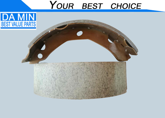 NHR NKR 경량 트럭용 후방 브레이크 부리 세트 5878321090 폭 60mm 개인 신발 8971714390