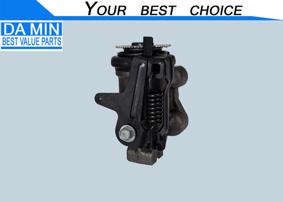 앞 오른쪽 브레이크 드럼 후기 바퀴 실린더 8980812920 블레더 밸브 스크루로 수압 브레이크 자동 슬랙 조정